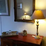 Bed & Breakfast Maison Epellius Collonges-au-Mont-dʼOr